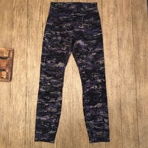 LULULEMON purple camo leggings